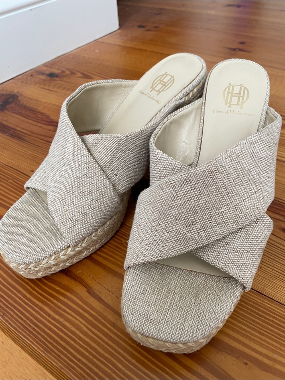 House of Harlow 1960 from Revolve Cross-Band Espadrille Mule sandals size 7.5